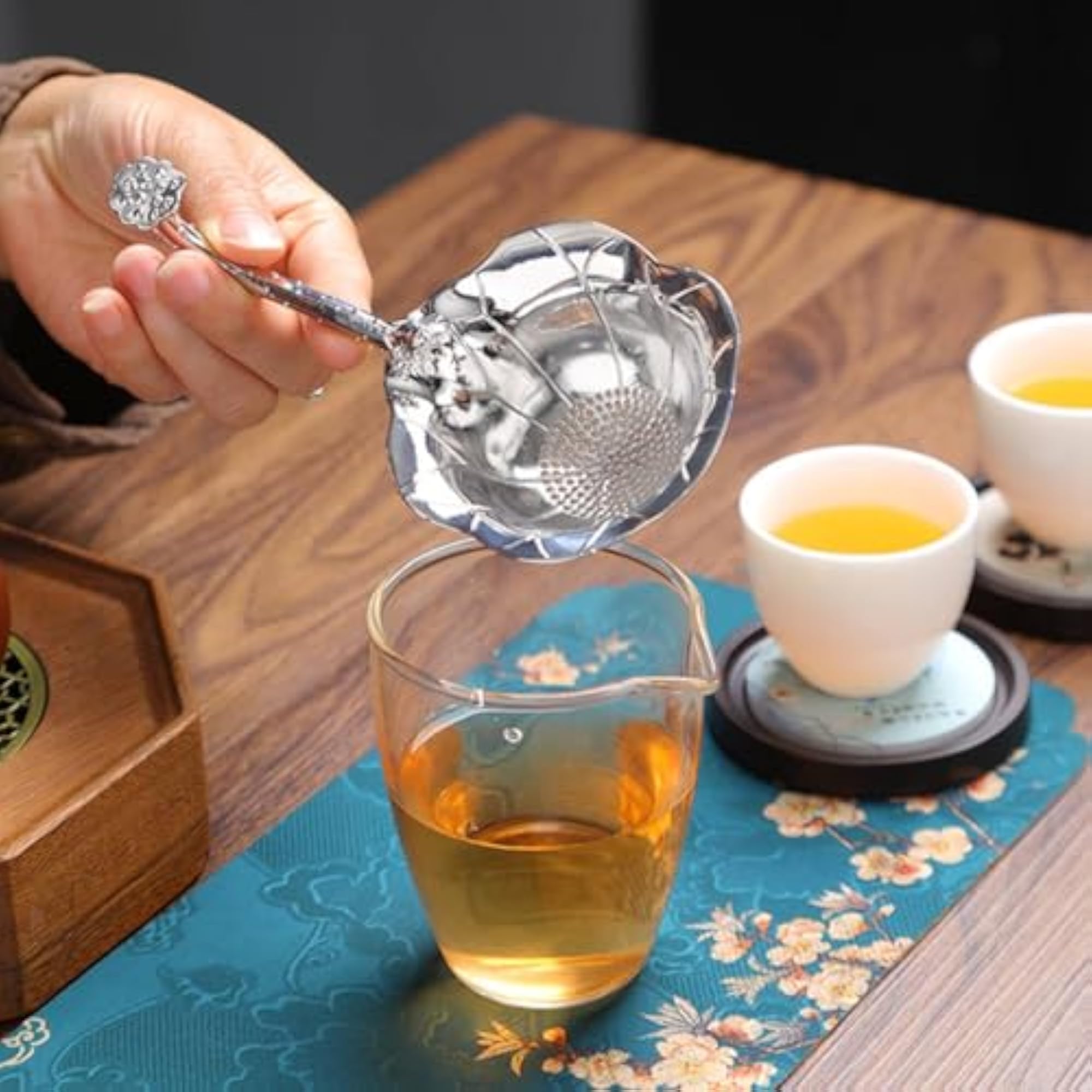 Decorative Pattern Alloy Tea Sieve Strainer for Gongfu Tea