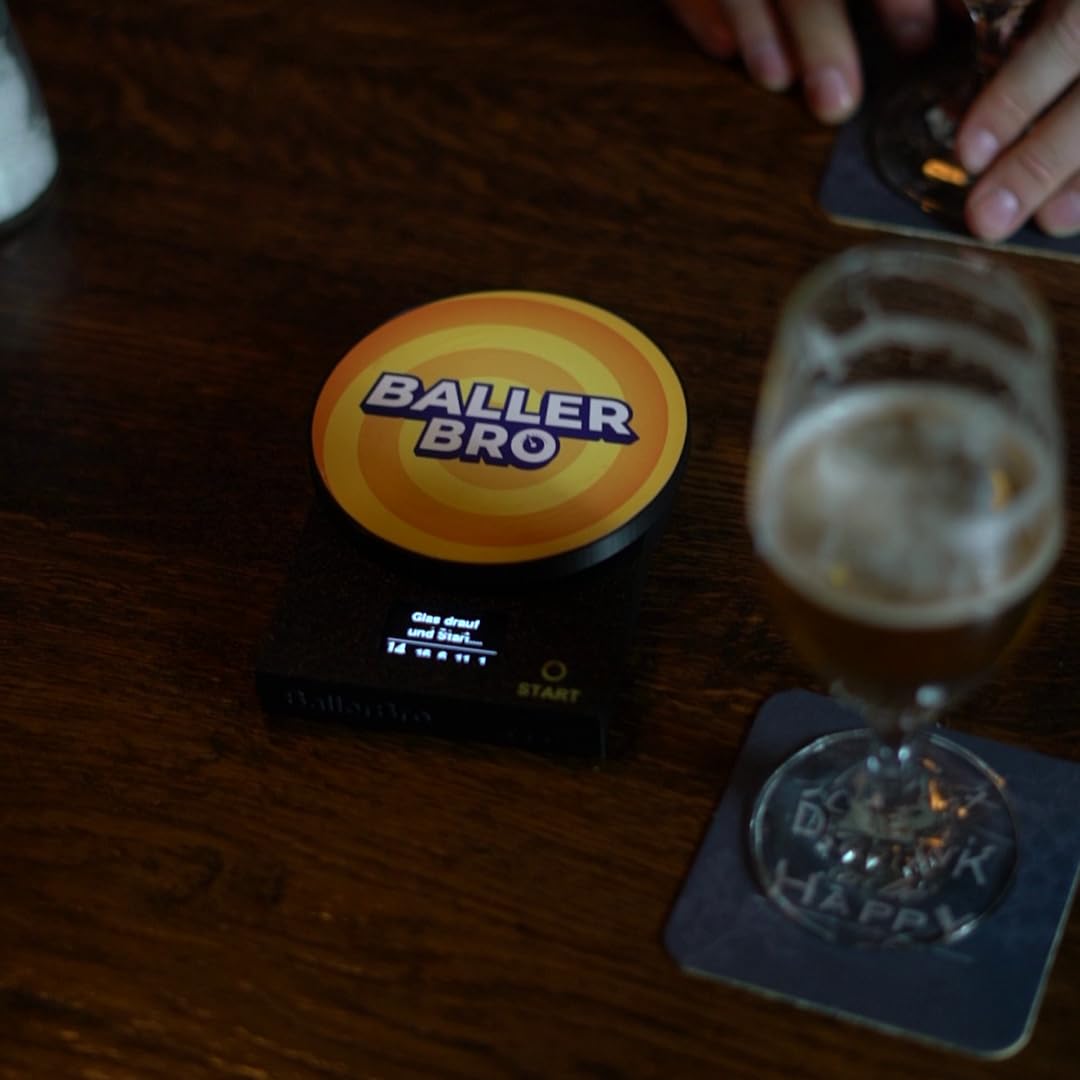 Trinkspiel mit Waage - Elektronisches Partyspiel - Schlücke abschätzen, Exen auf Zeit & Darts - Alleine, zu zweit, zu dritt oder für Gruppen - Baller Bro - Für Erwachsene - ab 18