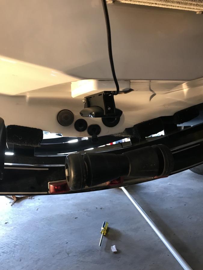 Stern Saver Glueon transducer mounting System for Airmar