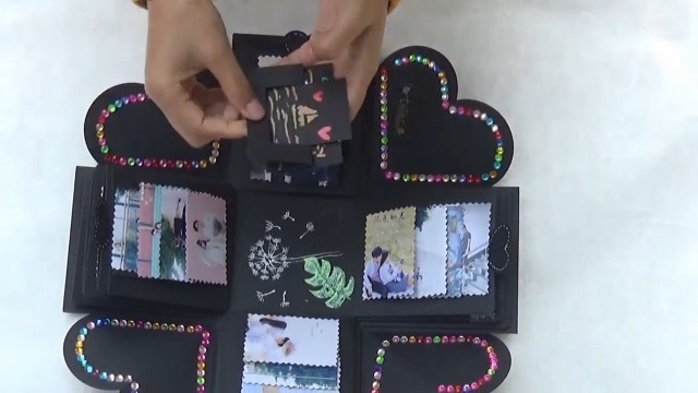 【未開封品】バンドリ パレオ バースデーボックス Amazon.co.jp: ヴァイスシュヴァルツ ブースターパック バンドリ