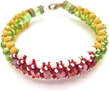 Bitta ayolni sikayotgan bir guruh mittilar pornosini tomosha qiling