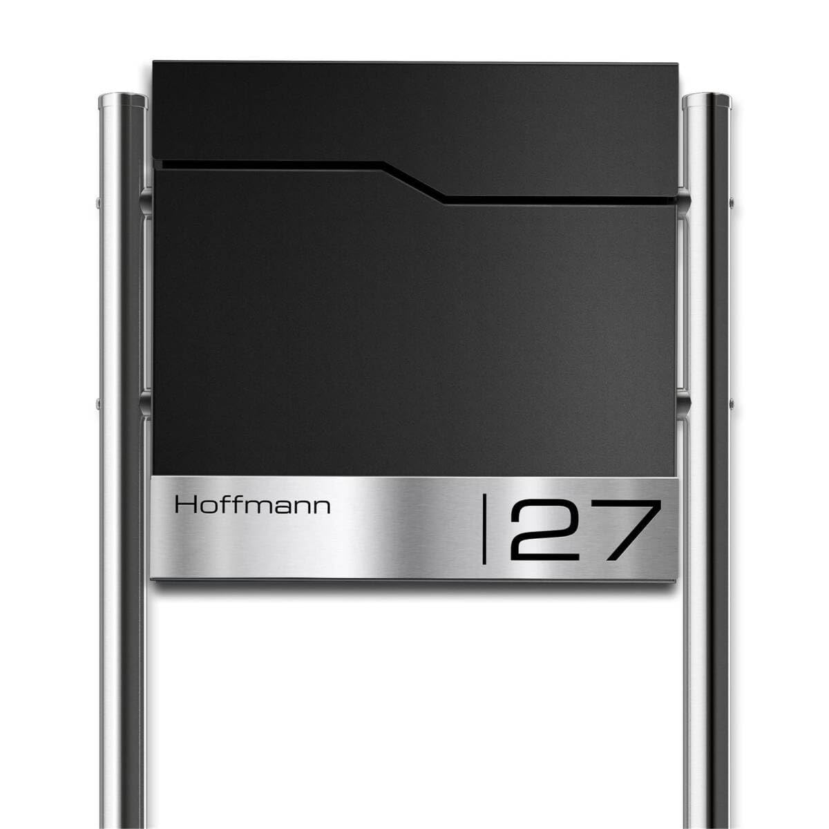 Metzler Briefkasten mit Pfosten in RAL 9005 Tiefschwarz Enno - Standbriefkasten mit V2A Edelstahl Namensschild & Zeitungsfach - Briefkasten mit Gravur - Postkasten, Größe: 37 x 37 x 10,5 cm