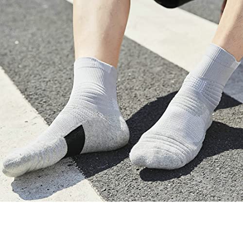 Image of Basketball Socks Compression Cushion Thick Cycling Socks Athletic Crew Socks for Men Women Boys