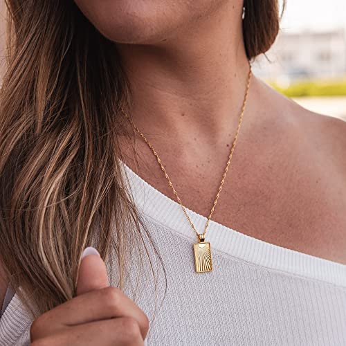 LEMON GRASS Womens Rose Coin Gold Necklace | Flower Disc Necklace Flat Curb Chain 16''+2''2