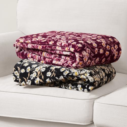 Jessica Simpson Plush 50"X70" Throw Blanket - Wildflower Park Red - Luxurious Plush Blanket for Ultimate Comfort and Cozy Warmth by Jessica Simpson - Used condition - Image 6