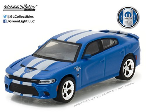 New 1:64 GREENLIGHT ANNIVERSARY SERIES 5 COLLECTION - Blue 2017 Dodge Charger SRT Hellcat MOPAR 80th Anniversary Diecast Model Car By Greenlight