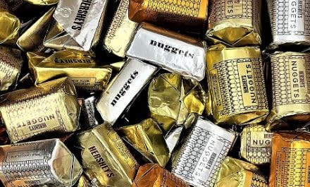 Hersheyâ€™s Nuggets - Milk Chocolate AND Special Dark Mildy sweet With Almonds - 16 oz Hersheyâ€™s Nuggets - Milk and dark Chocolate Truffles Individually Wrapped Candy
