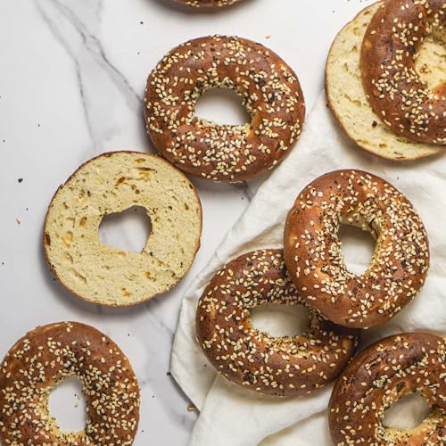 image for Hero Everything Bagel - 5g Net Carbs, 17g Protein, High Fiber, 140 Cal