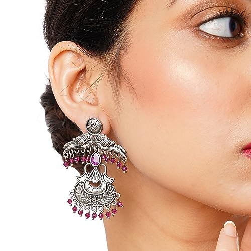 Cultural Elegance Ethnic Earrings with Detailing
