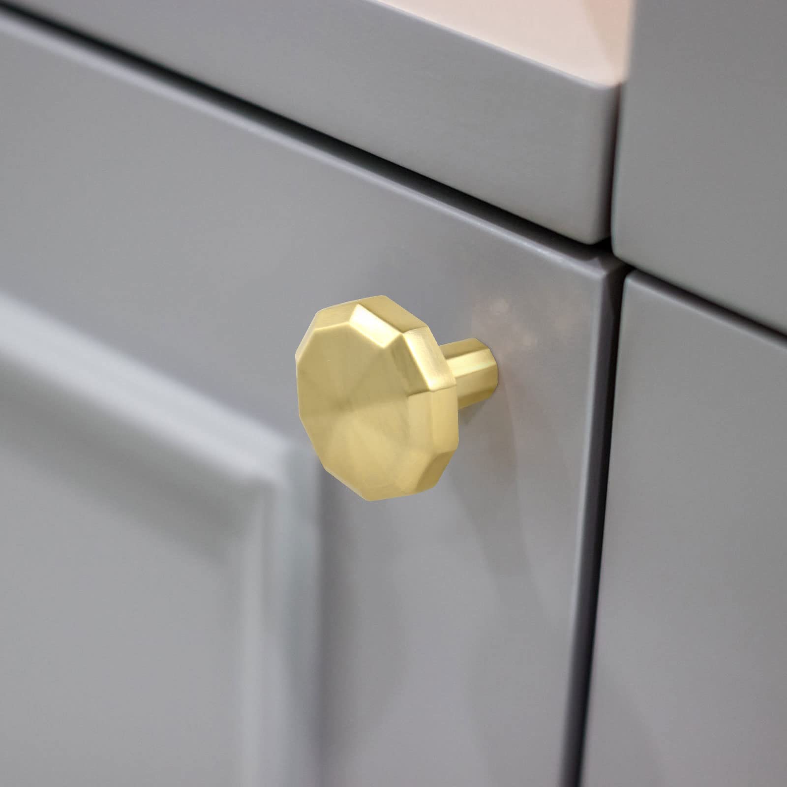 Geometric Brushed Brass Cabinet Knob - 170174, 1-1/4 in (32 mm) — KHTUMEWARE