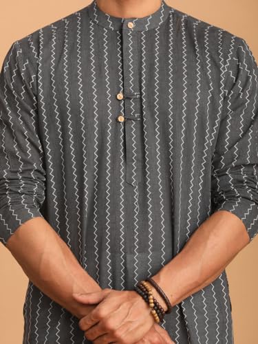 Image of Vastramay Men's Cotton Kurta for Navratri