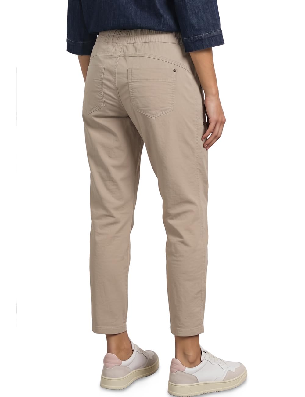 Street One Damen Slim Leg Cordhose im Loose Fit