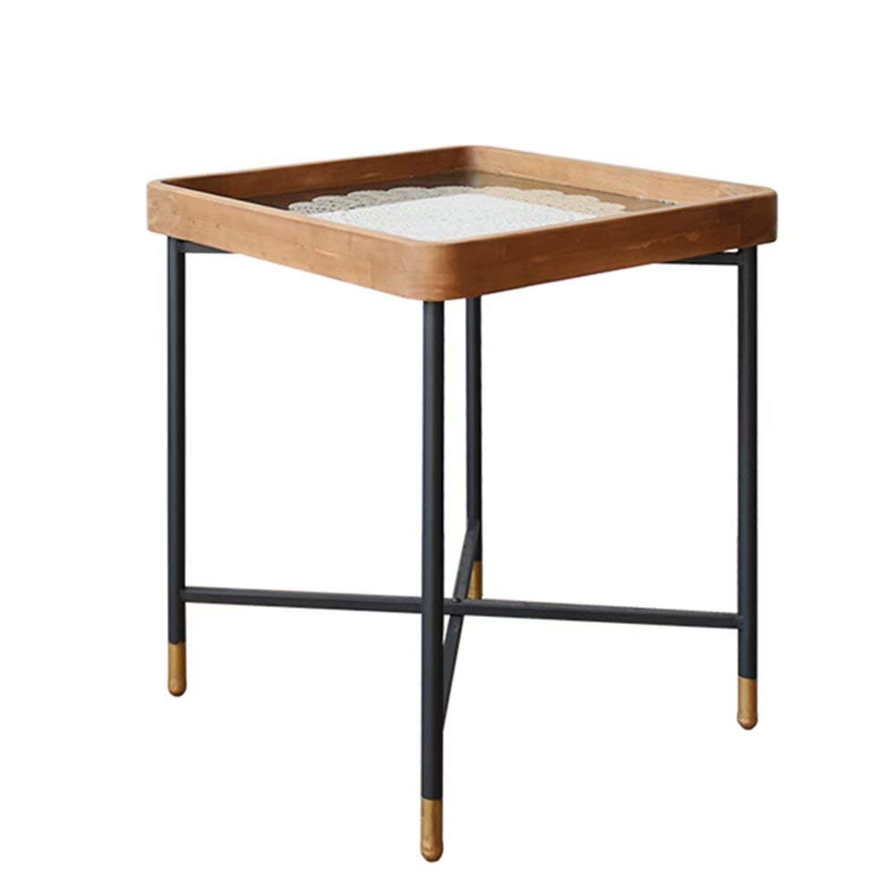Petite table carrée SENSEN en bois pour vos moments de détente