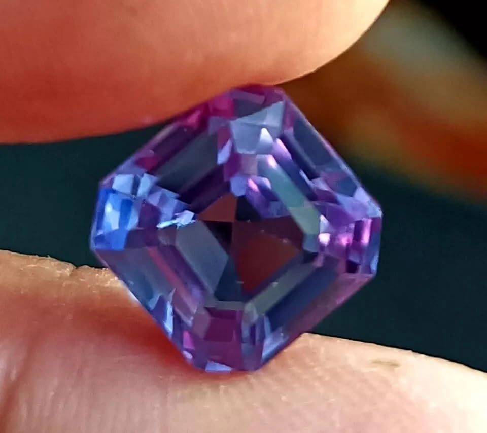 10.27 Ct Natural Asscher Cut Bi-Color Change Sapphire Loose Gemstone for Jewellery Making - 12x12x7 MM