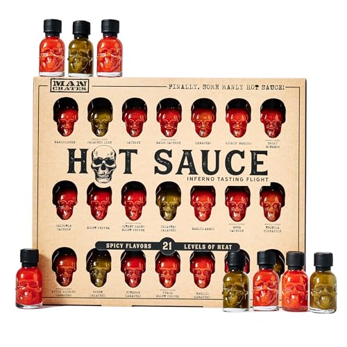 Man Crates – Assortiment de sauces piquantes « Inferno » : comprend 21 saveurs présentées dans de mini-bouteilles en forme de crâne – Un défi épicé...