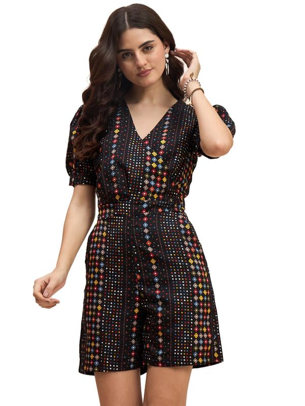 Women's Solid Relaxed Fit Short Sleeve V-Neck Jumpsuit with Pockets-image-1