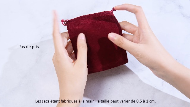 30 Pochettes Velours Pour Bijoux - 7x9 Cm Avec Cordon - 6 Couleurs Pour Cadeaux Et Rangement