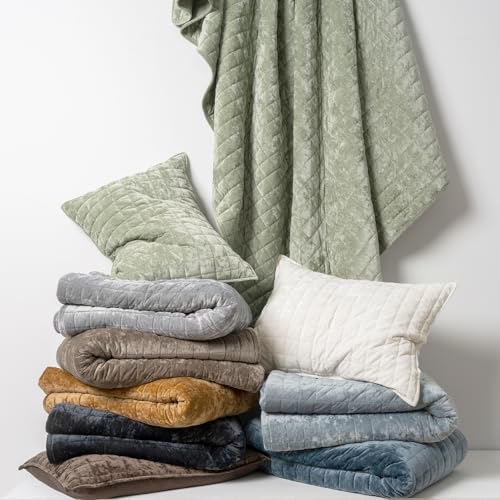 image for RECYCO Luxury Velvet Quilt Set King Size Bedding Sets, Ultra Soft Velv