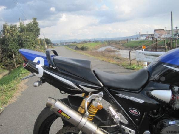 Amazon.co.jp: XJR1300 セパレートタイプシングルシート : おもちゃ