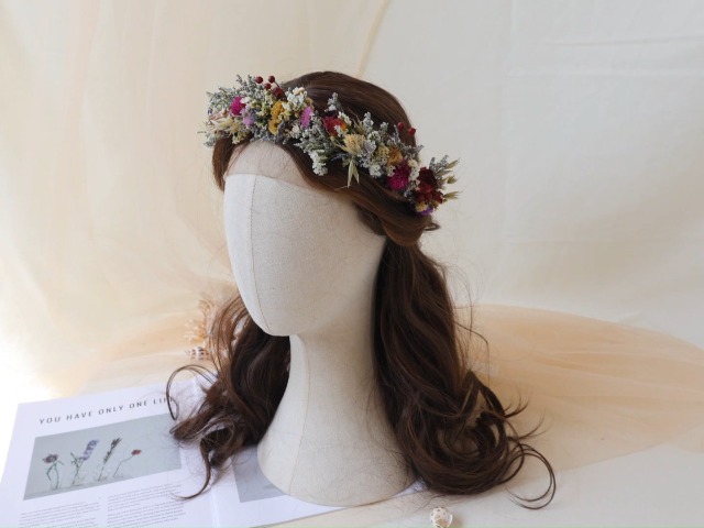 Corona de flores secas para cabello niña miniatura 7