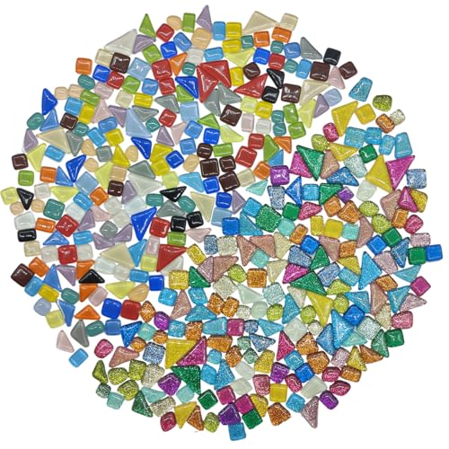 Le nostre tessere di vetro a mosaico sono realizzate in vetro cristallo con superficie liscia, angoli arrotondati e spessore uniforme. Uno strato bianco sul fondo esalta l'effetto di riflesso luminoso. Le pietre di vetro a mosaico sono resistenti alla pioggia, al sole, al gelo e ai raggi UV, garantendo che non sbiadiscano mai, anche con l'uso esterno