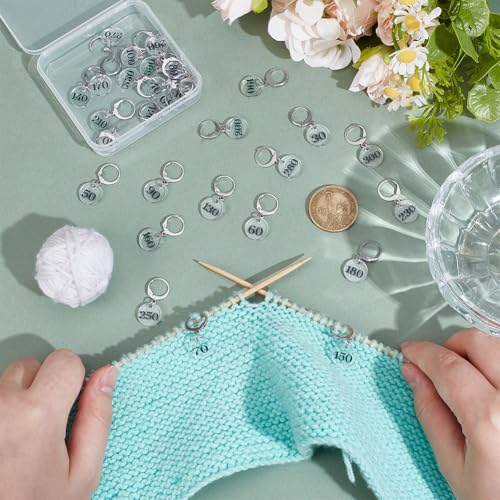 BENECREAT 30Pcs Round Number Stitch Markers, Clear Acrylic Crochet Stitch Marker Charms with 304 Stainless Steel Clasps Locking Stitch Marker for Knitting Weaving Sewing Accessories Quilting