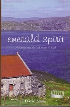 Paperback Emerald Spirit: A Journey into the Irish Heart and Soul Book