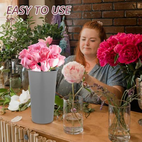 Vase triangle gris en métal stable pour décoration de table moderne - 6