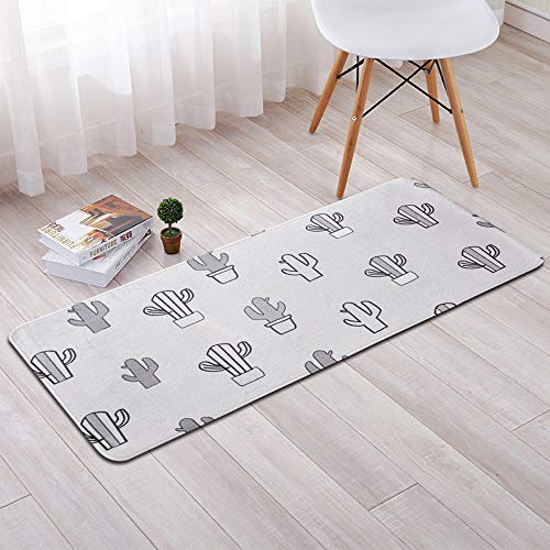 Tapis moelleux de salon idéal pour créer un coin lecture chaleureux