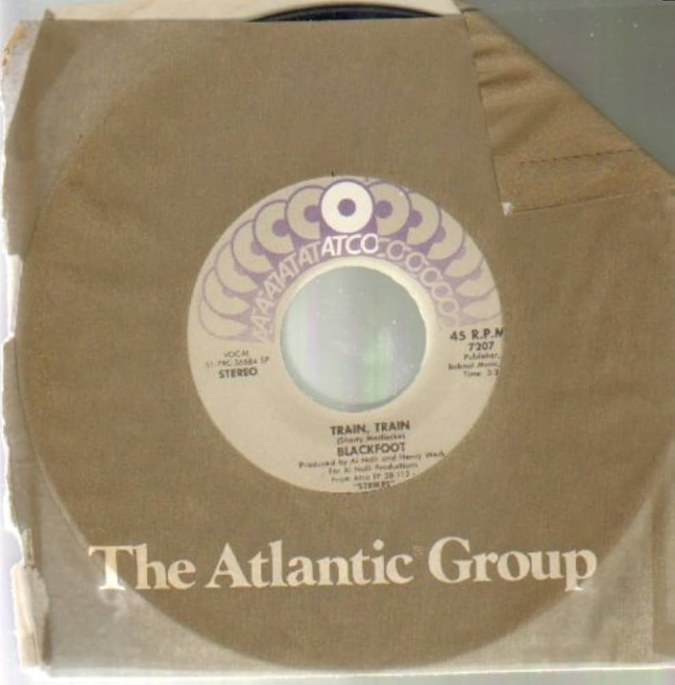 【初回限定 青ジャケ盤】A TRAIN / BABY PLEASE、TRIP A