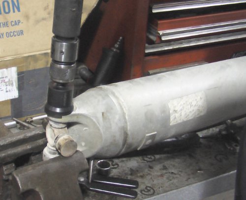 Image of Lisle 18980 Pneumatic U Joint Driver