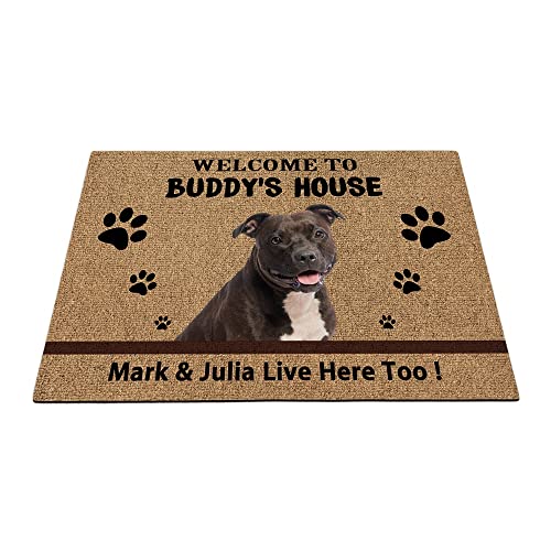 Felpudo de bienvenida para perros Pitbull personalizado, divertido para mascotas, decoración del hogar, bienvenido a la casa del perro, 23.6 x 15.7 pulgadas Cover