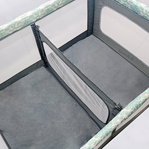 Romp & Roost Luxe Waterproof Fitted Sheet and Divider - Gray