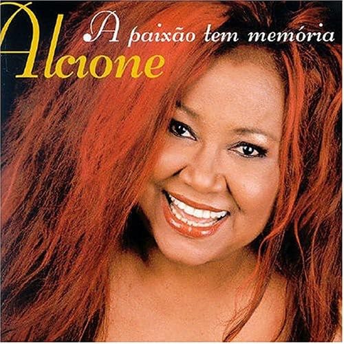 Paixao Tem Memoria [Audio CD] Alcione; Nélio Moreno; Pedro Braga; Ronaldo Barcellos; Julinho Teixeira; Jussara Louren o; Tutuca Borba; Dirceu Leitte; Jurema Louren o; Marquinhos Arcanjo; Milton Guedes; Claudio Jorge; Maria Helena; Arlindo Cruz; Telma Tavares; Guilherme Maia; Nando Cordel; Sombrinha Cruz; Zeca Baleiro; Martinho da Vila and Michael Sullivan