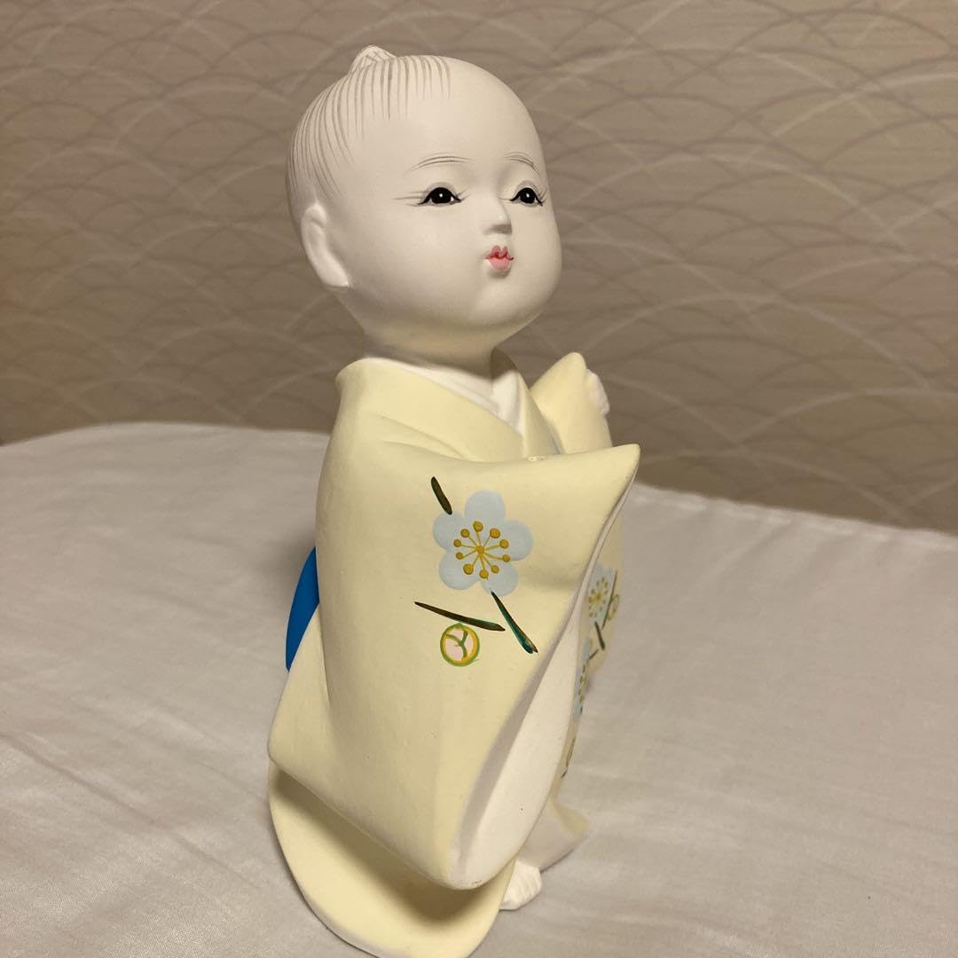 Amazon | 伝統工芸 博多人形 子供 幼児 小鳥付 | 博多人形 | おもちゃ