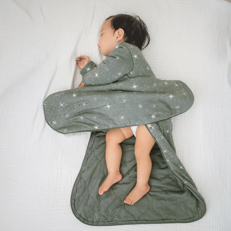 Image of GUNAMUNA Long-Sleeve Sleep Sack for Babies, Wearable Sleep Bags, Soft Rayon, 1.0 TOG, Essentials for Newborns