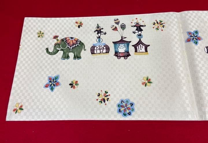 竺仙 流水に鯉 仕立て上がり 夏着物 仕付糸付 綿紅梅 高級浴衣 6219