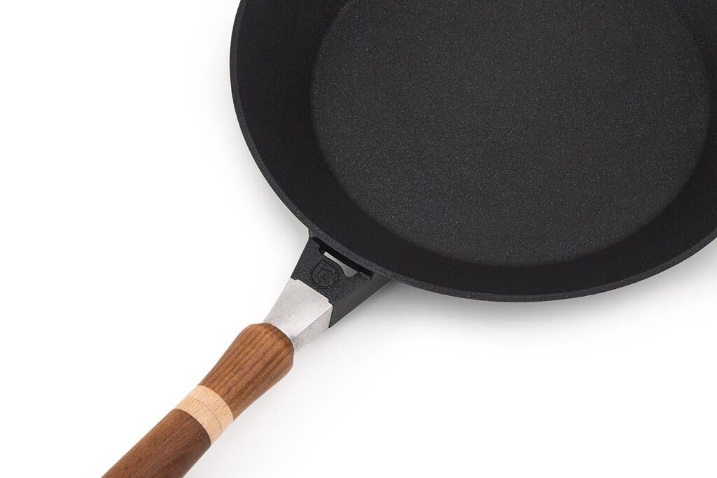 Luchetti K575 lionese 32 cm antiaderente professionale - Con manico removibile - Utilizzabile anche in forno (Per Induzione)