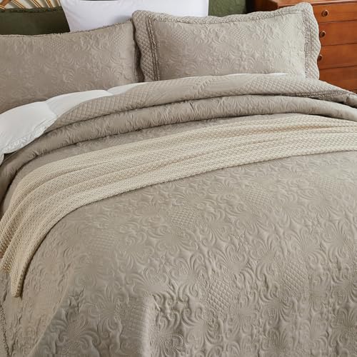 Image of EVENHUG Oversized Quilts Set King Size 3 Piece Bedding Set Reversible Bedspread with 2 Pillow Shams Coverlet Lightweight Soft Bed Cover for All Season(120 inchX120 inch,Taupe)