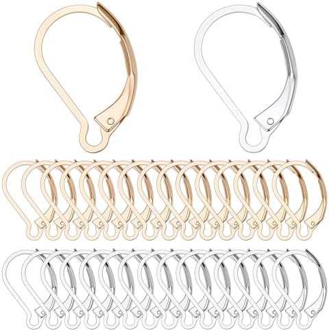 Orecchini D'argento Con Le Gemme Su Fondo Bianco Immagine Stock - Foto 11