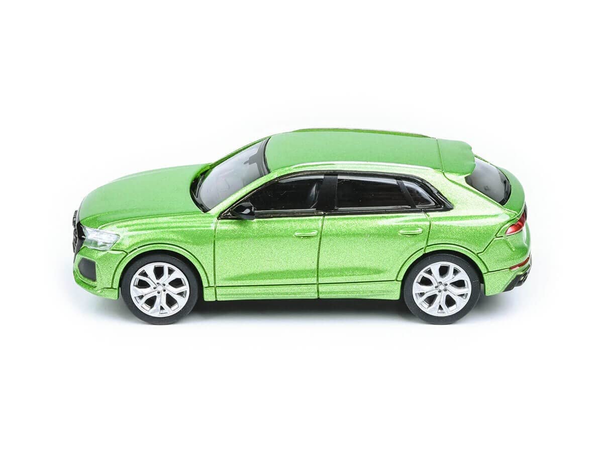 Audi Sport特注1/43 Audi RS Q8 Java Green Amazon.com: Audi RS Q8 Java Green Metallic 1/64 Diecast Model Car