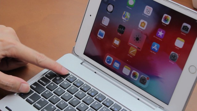Amazon.com: ONHI Ultra-Slim Wireless Keyboard Case for iPad mini 4