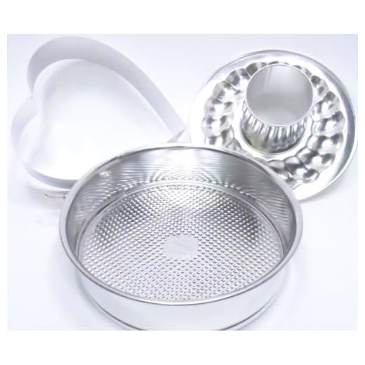 Pampered Chef 4 Piece Valintines Heart Springform Pan Set