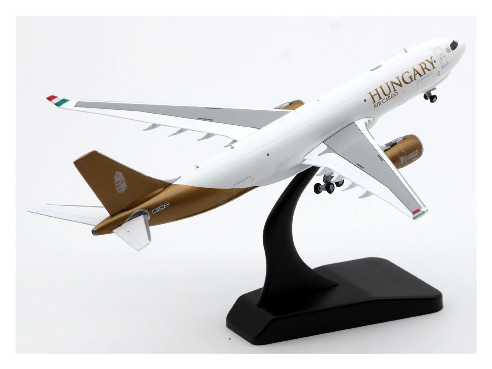 Avión fundido a presión LH4268 Wings de Hungría Carga Aérea escala 1:400