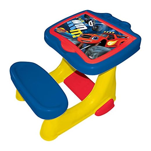 Blaze och monster-maskiner DARP-CBMM001 aktivitetsskrivbord med 30-delad kreativ tillbehörssats
