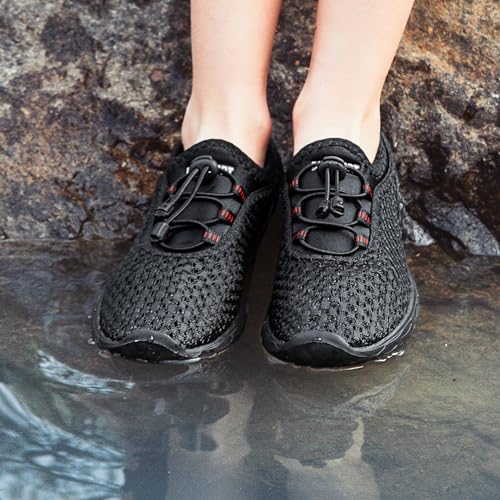 Image of DOUSSPRT Water Shoes for Kids Boys Girls Quick Dry Beach Sports Swim Pool Aqua Shoes for Toddler /Little Kid /Big Kid