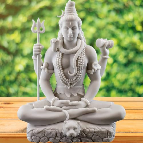 Petite statue en résine blanche : sublimez votre tableau de bord - 2