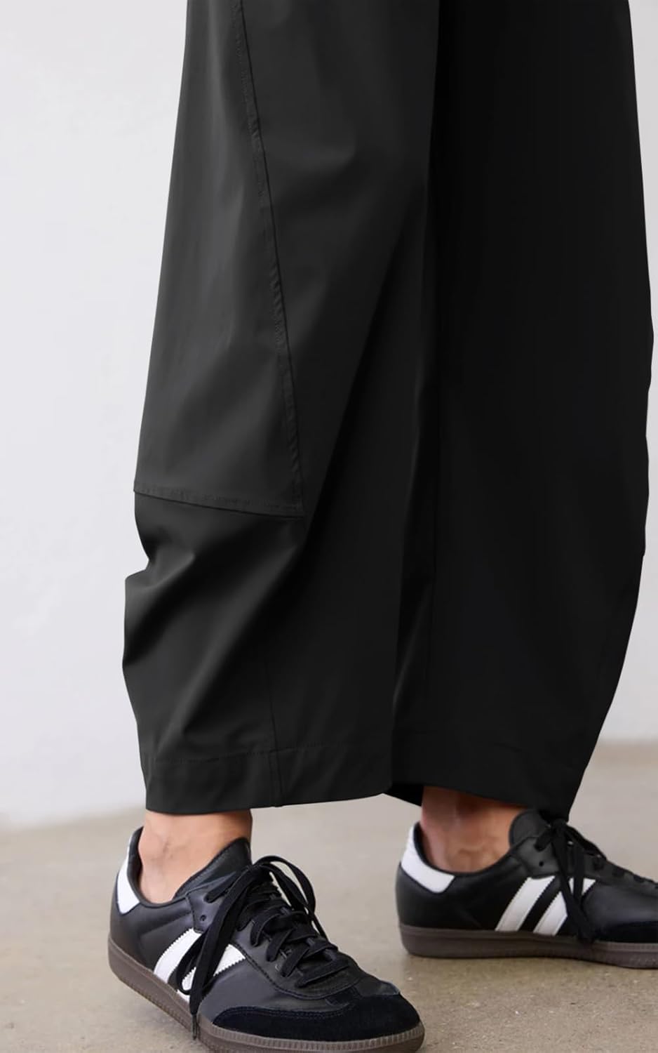 Womens Elastic Waist Ankle Pants Baggy Curved Tapered Leg Barrel Travel Pants with Pockets - Image 4