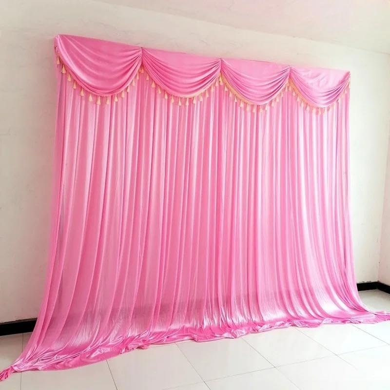 Tenda di Sfondo con Tenda Nappa Dorata sul palco del teatro | Sfondo for tende, sfondo for tende bianche, for eventi, feste di laurea, matrimoni, cerimonie