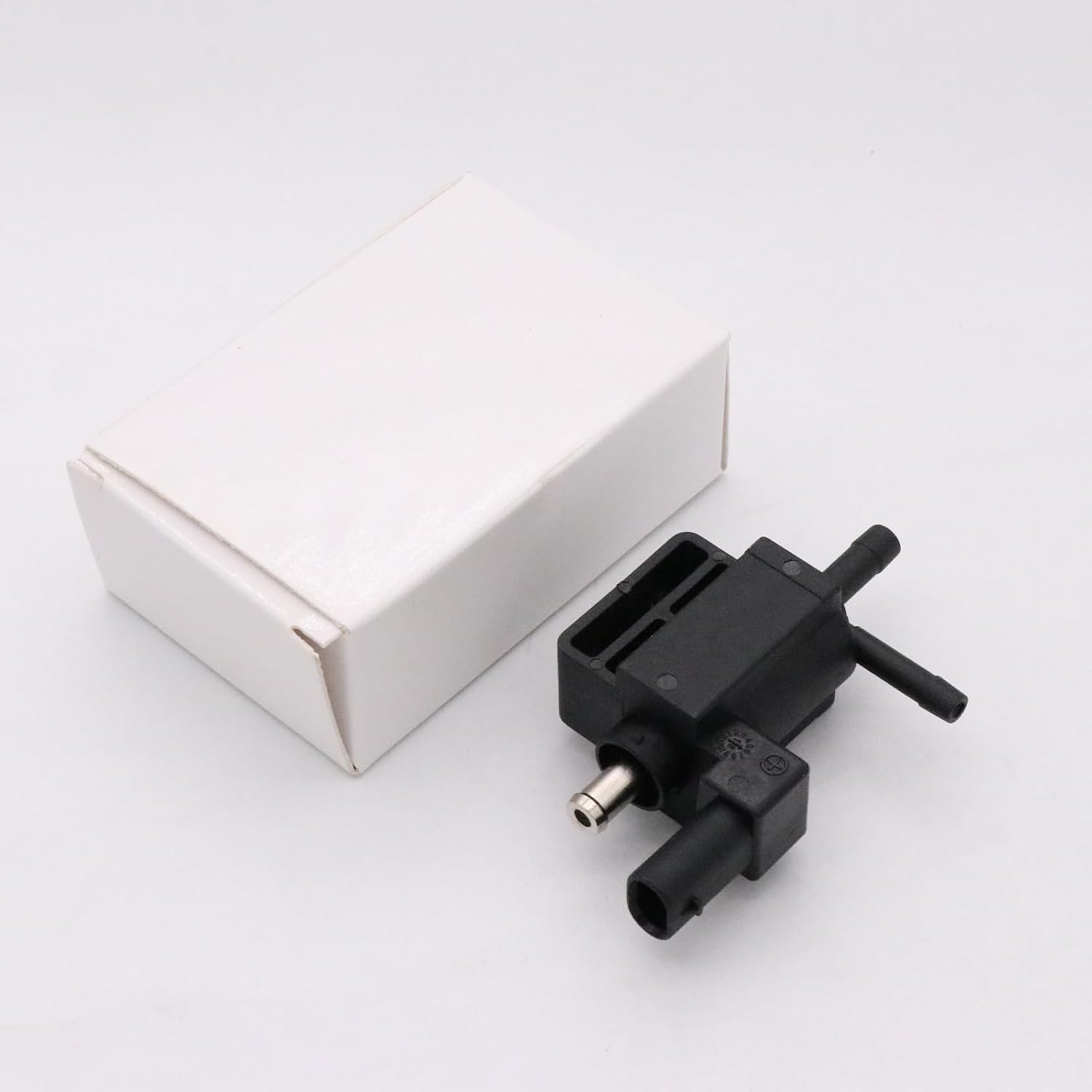 Turbocharger Boost Solenoid Valve CJ5Z-9K378-B CJ5Z-9K378-A CJ5G-9K378-BB CJ5G-9K378-BA for Ford Fusion Escape Fiesta 1.6L 2013-2016